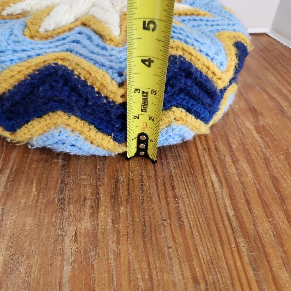 Hand Crochet Pillow Starburst Blue White Gold 13x3 Vtg‎ Grandmacore Cottagecore